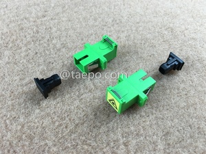 Adaptadores de fibra óptica Simplex SC APC a SC APC monomodo con obturador en centros de datos de telecomunicaciones y redes de alta velocidad - Product Image 3