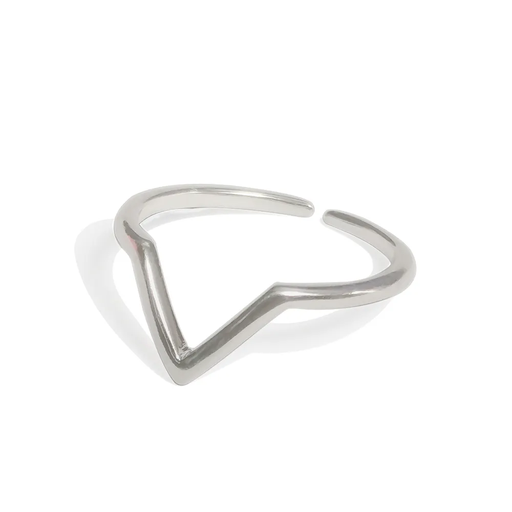 Anello da donna in stile minimalista impilabile a forma di V con gioielli in argento per tutti i giorni