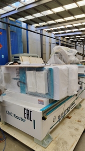 Centro de enrutamiento multiherramienta ATC Nesting CNC-Industrial 4x8' - Product Image 5