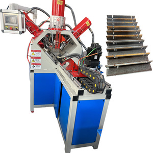 Punzonadora y cortadora de hierro en ángulo profesional con múltiples funciones Línea de punzonado de acero en ángulo CNC