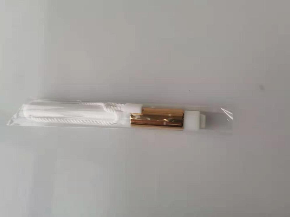 Tête courte blanche à double couche