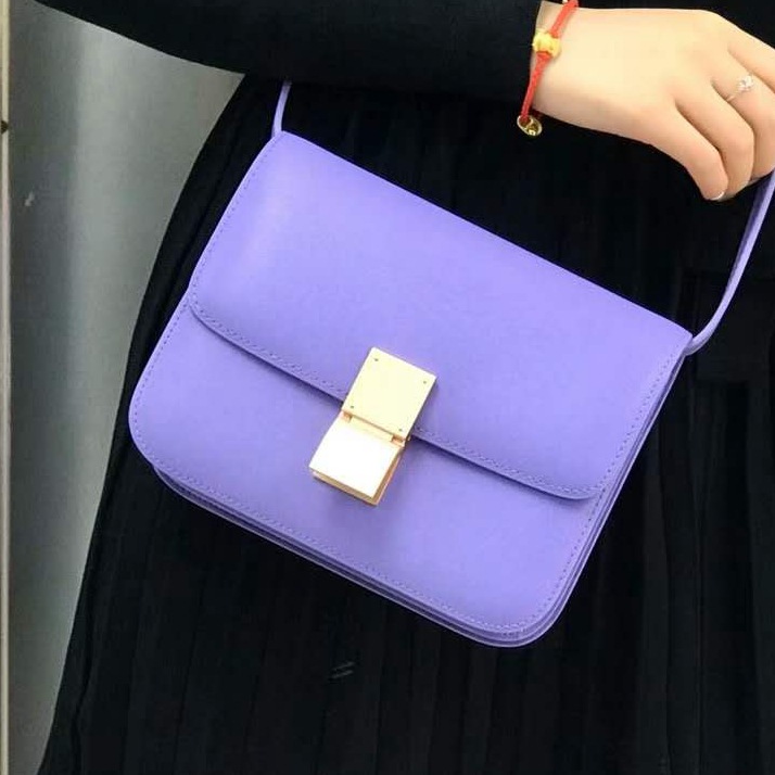 Or mat violet clair