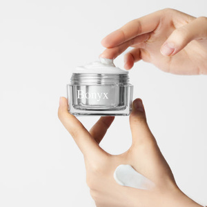 Hugro reco Kem phục hồi sau thủ tục tiên tiến với peptide để tái tạo da và sửa chữa nhẹ nhàng cho phụ nữ sử dụng ngày - Product Image 3