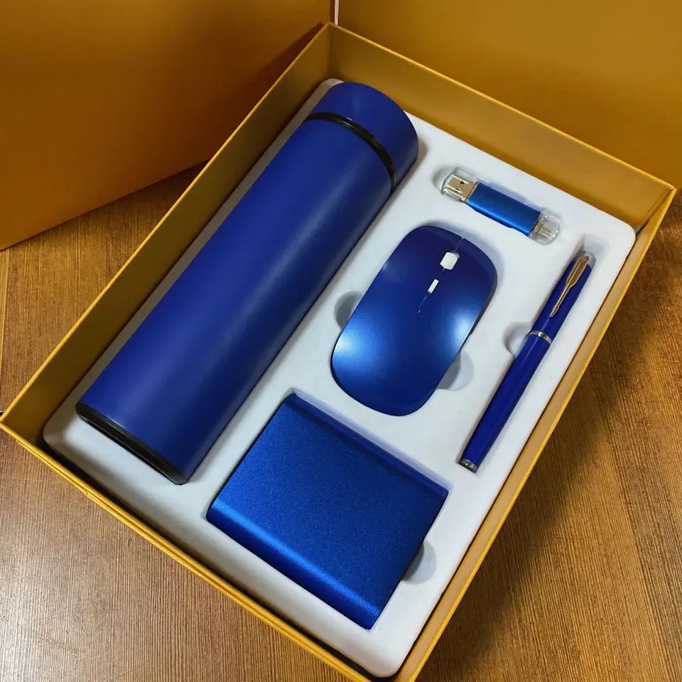 Azul