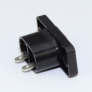 C8パネルマウントプラグアダプター250VAC 2.5A2ピンIECインレットモジュールプラグ電源ソケットストレートオスソケット - Product Image 3