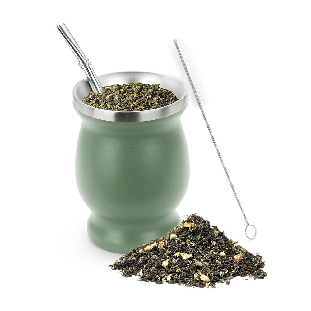 Green (spoon straw + brush)