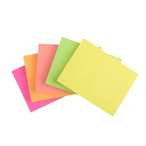 Bloc de notas colorido Juego de notas Material de papel compensado promocional Bloc de notas de mesa Notas adhesivas forradas personalizadas