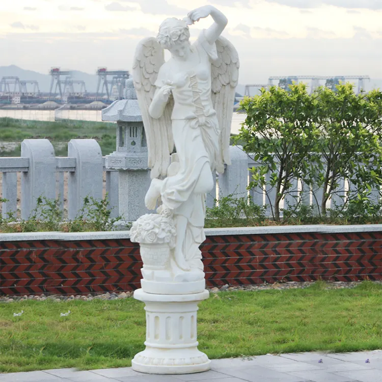 Giardino a grandezza naturale in resina scultura in fibra di vetro angelo alato statua