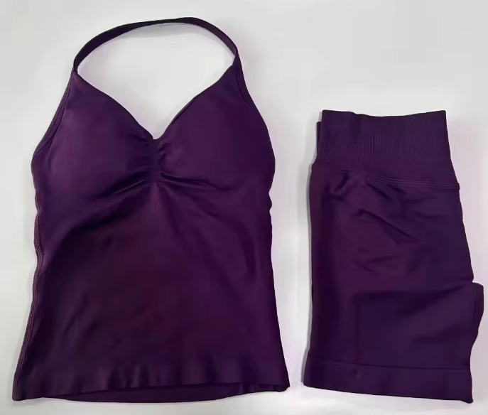 Morado oscuro