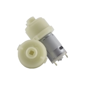 Yüksek verim 3.7V 75Rpm kırmızı şarap şişesi açacağı plastik kabuk Metal dişli ve RK-380 redüksiyon motoru ile Commuted fırça