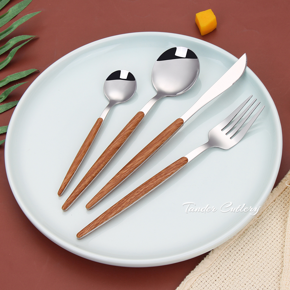 TD-6204 Wood Grain Plastic Handle Set