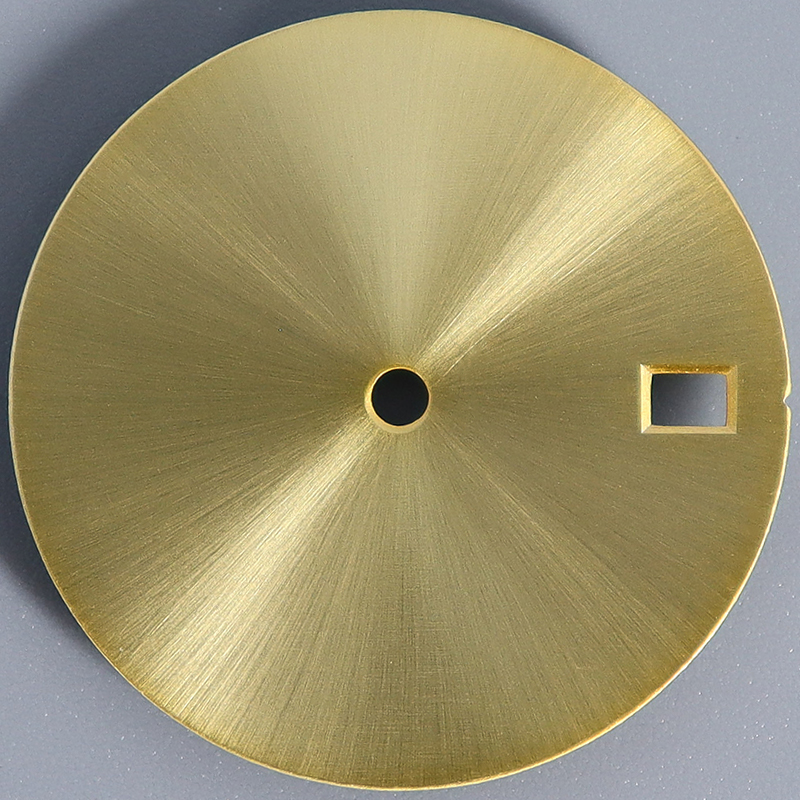 Couleur du cadran doré 5