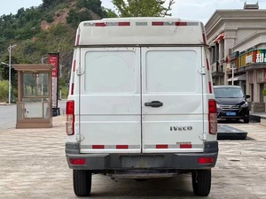 2017用于依维柯2.8T V35箱式卡车型号43S5中等价格特殊装载能力柴油燃料货车货舱 - Product Image 3