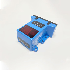 OLM200-1009 per sensori di posizione lineari pesanti, protezione IP66 e uscita analogica - Product Image 1