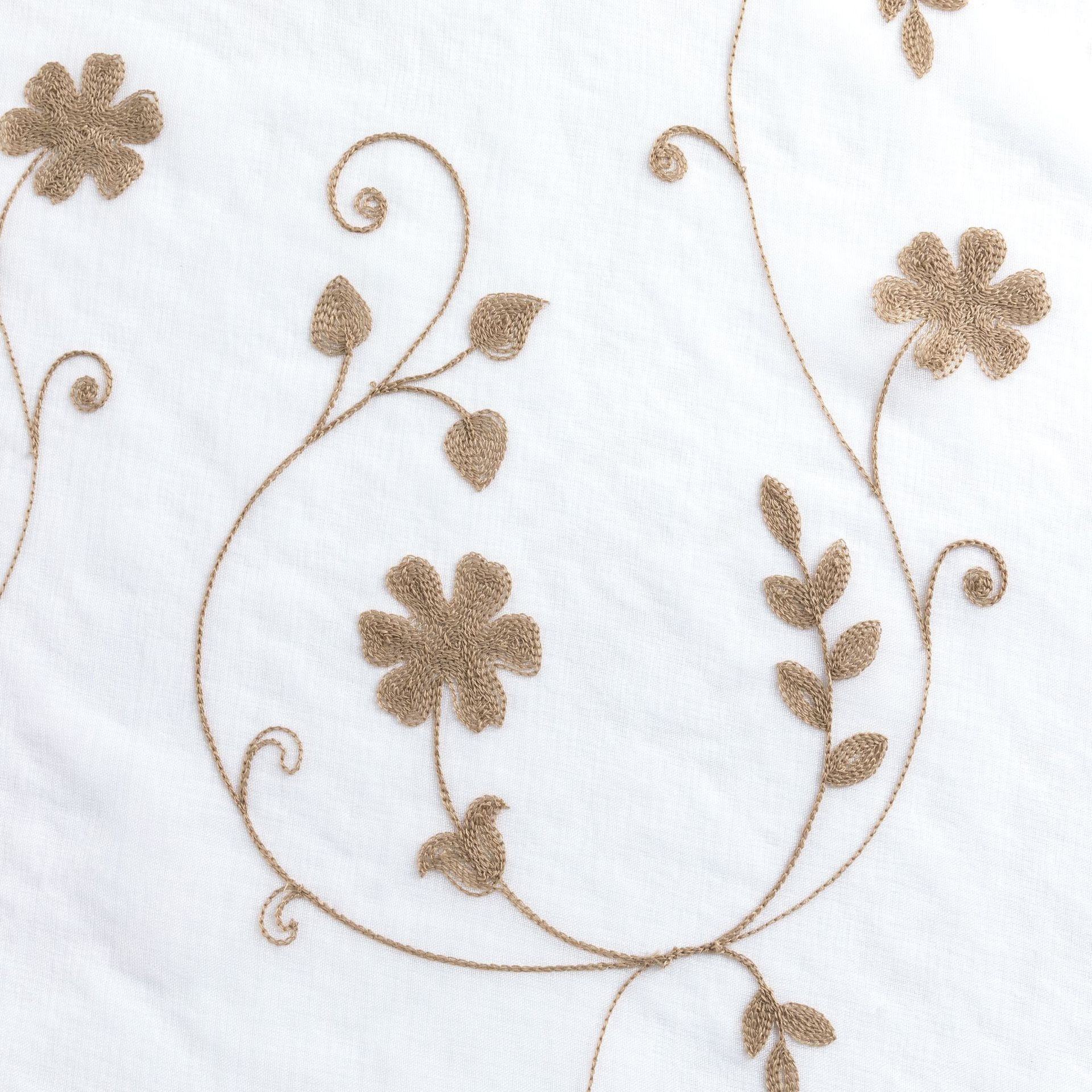 Broderie d'or
