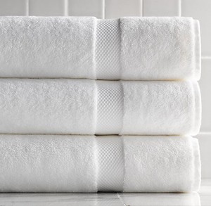 Lüks ve yüksek dereceli % 100% pamuklu otel havluları