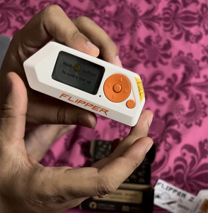 Lorida Flipper sıfır Geeks kiti açık kaynak çok amaçlı inek programlama RFID cihaz aracı Flipper sıfır cihazı