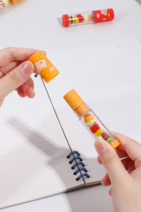 Văn phòng phẩm hoạt hình dễ thương học sinh Dễ thương kuki foodie gia đình dễ thương tẩy hoạt hình học sinh - Product Image 4