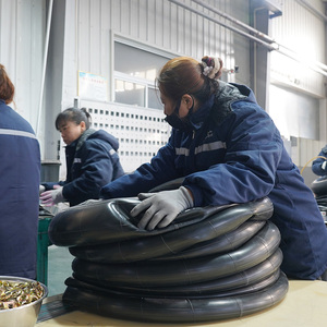 19.5-24ファームタイヤチューブブチルAGRインナーチューブ19.5L-24トラクタータイヤチューブ
