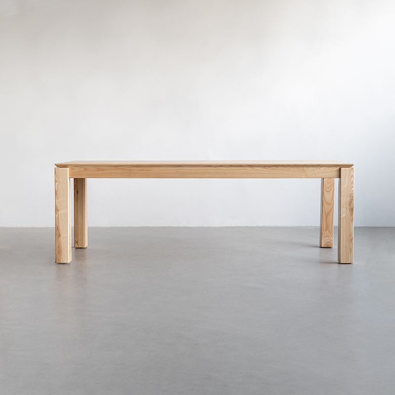 Longueur 140largeur 70hauteur 75cm