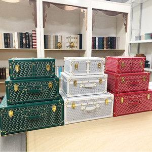 Fabrika dekorasyon Centerpieces giysi bavul için kapaklar ile özel ahşap kurulu kutuları 3 bavul kollu kutular Set - Product Image 1