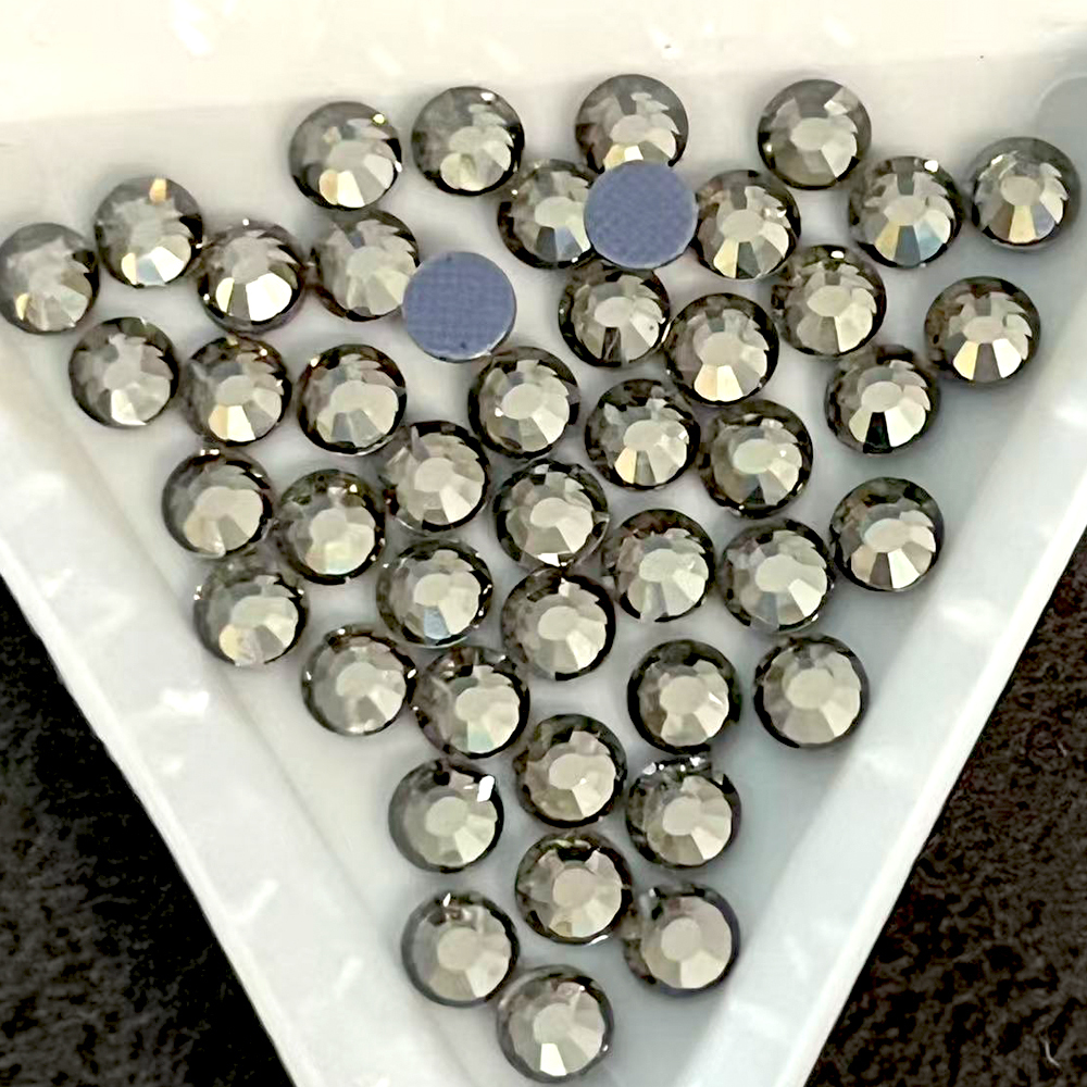 Gray Diamond
