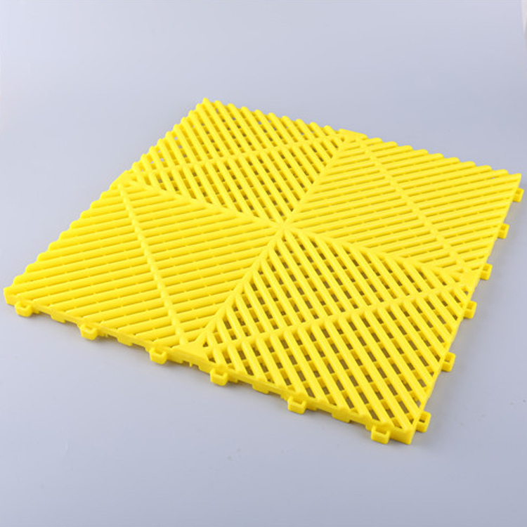 Jaune