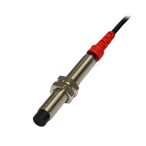 M8 10-30VDC誘導センサーIP67 2mmセンシングCE対応近接センサー - Product Image 1