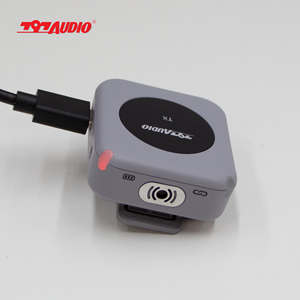 797 Estudio de grabación de audio Video Micrófono inalámbrico dual Tipo C Adaptador IOS Salida digital USB de plástico 100m para Iphone Android - Product Image 3