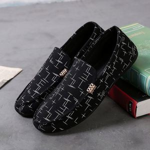 冬の春の秋の男性用トレンドネットレッドレイジースリップオンブリティッシュシューズ - Product Image 5