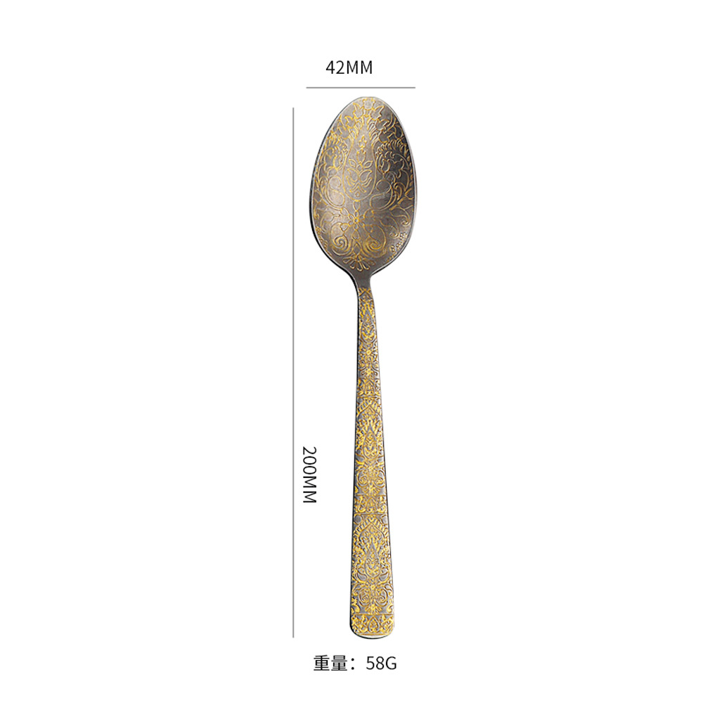 Cuchara de mesa (piedra pulida con laca dorada)