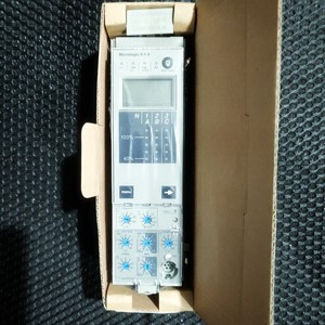 Unità di controllo Schneider Micrologic 6.0a Mic6.0a - Product Image 1