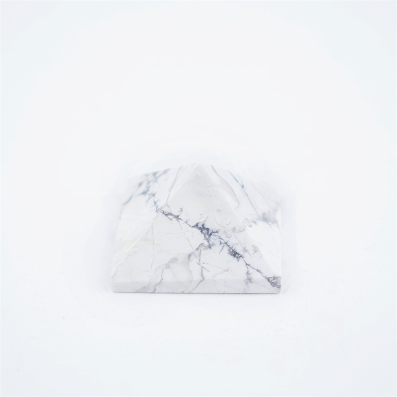 howlite