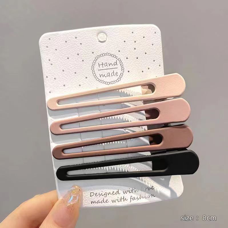 ชุดคลิปทรงหยดน้ำกลวงรุ่น C จำนวน 4 ชิ้น (แบบซ่อน)