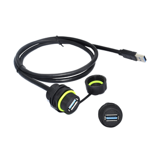 尼龙防水连接器前安装<span class=keywords><strong>USB</strong></span> <span class=keywords><strong>3.0</strong></span>适配器，带屏蔽猪尾绳和防尘帽