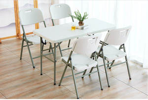 Meja Lipat Plastik Putih Portabel 4ft yang Tahan Lama dengan Desain Lipat Setengah untuk Makan di Luar Ruangan dan Acara - Product Image 6