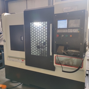 <strong>2</strong> <strong>Axis</strong> <strong>CNC</strong> Turning Center FCK50 GSK <strong>Controller</strong> <strong>Lathe</strong> Slant <strong>Lathe</strong> <strong>Machine</strong> for Sale - Product Image 2