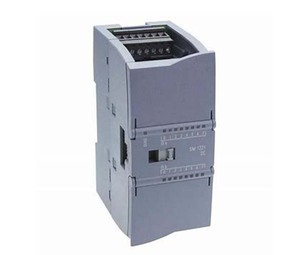 6ES7232-4HB32-0XB0 Controlador de módulo PLC SM 1232 Módulos de salida analógica Nueva salida analógica de La S7-1200 SM 1232 2 AO - Product Image 1