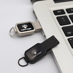 新款2025 Cle u盘定制u盘带发光二极管灯标志8gb 16gb 1GB拇指悬垂车载钥匙闪存批发 - Product Image 3