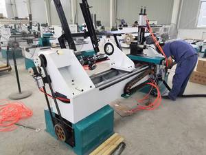 Nuevo producto, maquinaria para trabajar la madera, torno de torneado de madera CNC con sistema de carga automática - Product Image 4