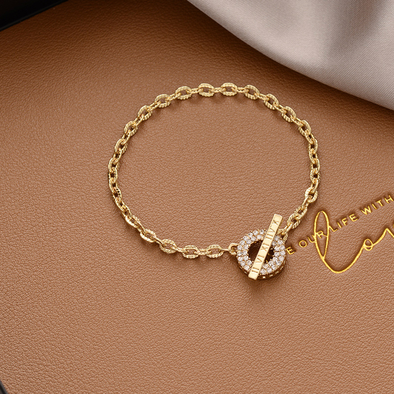 2092# bracelet