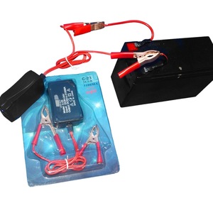 Mobile Phone Clip <strong>Charger</strong> Three U Clip Mobile Phone <strong>Charger</strong> DC Emergency Charging DC Battery Clip <strong>Charger</strong> <strong>One</strong> to Three - Product Image 4