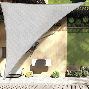 Toldo triangular de cobertura extra ancha con diseño modular para soluciones de sombra personalizadas - Product Image 1