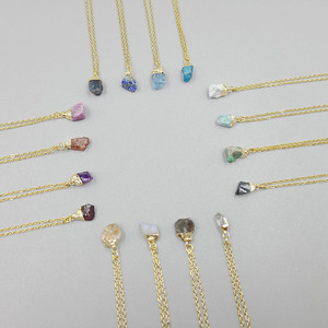 जी 2403 थोक स्टेनलेस स्टील चेन कच्चे रफ प्राकृतिक पत्थर क्रिस्टल क्वार्ट्ज पेंडेंट जेम्स्टोन हार फैशन गहने हार - Product Image 5