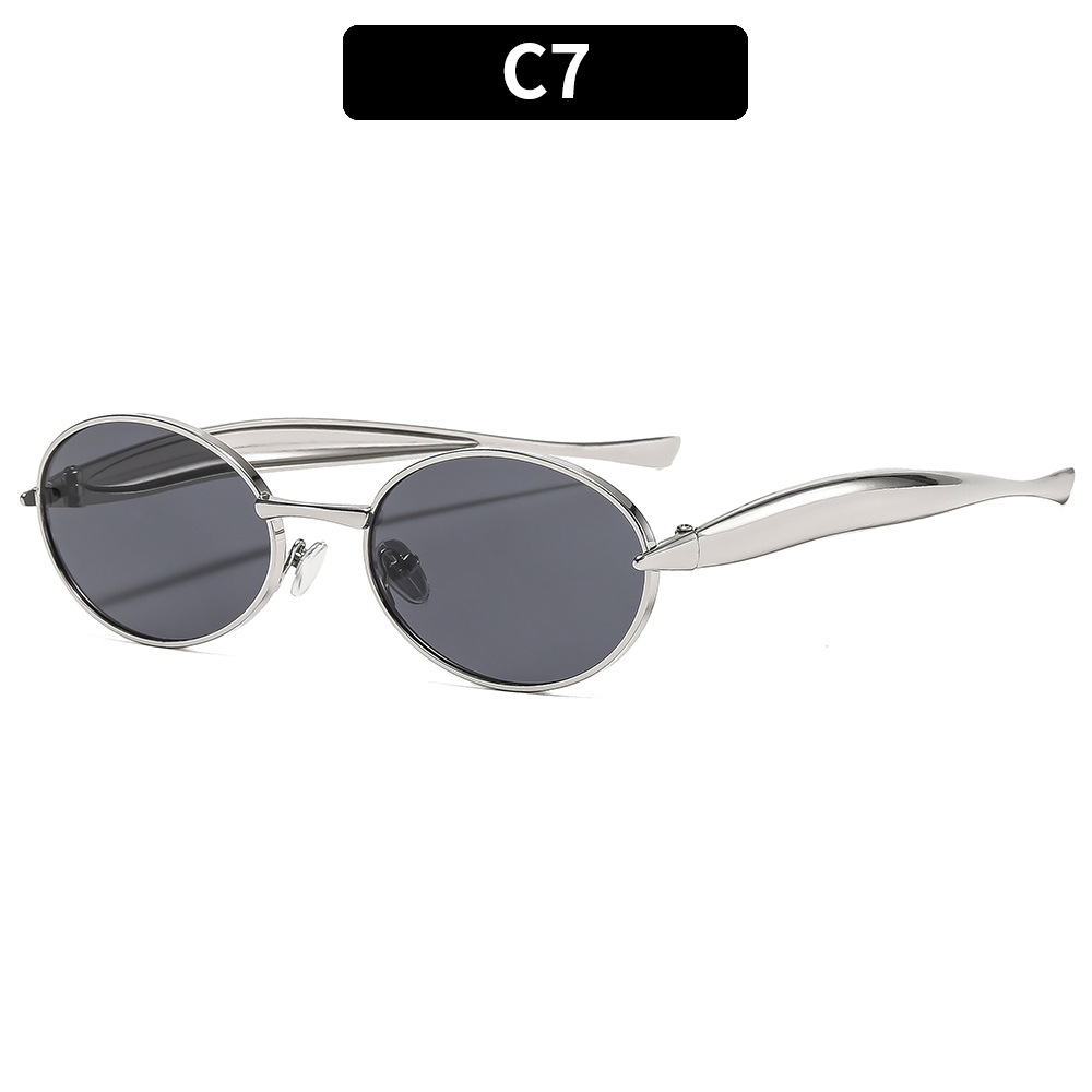 C7
