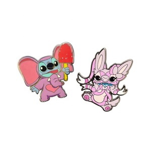 مخصص شكل الغيتار طية صدر السترة دبوس مصبوغ الأزرق والأبيض معدن المينا لينة طية صدر السترة شارات مع معان - Product Image 6