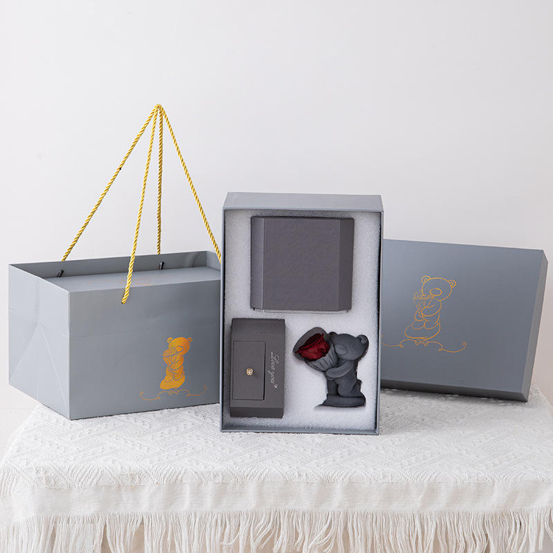 หมีดอกไม้แห่งความรักแบบคลาสสิก