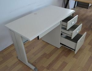 Design Comfortable Professional Modern Metal Steel Office <strong>Computer</strong> <strong>Table</strong> Office Desk with <strong>Three</strong> Drawers - Product Image 6