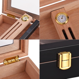 El yapımı 15-20 puro için sedir ağacı masaüstü neme higrometre ve nemlendirici ile parlak lüks tasarım taşınabilir - Product Image 4