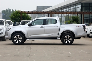 2023 Made in <strong>China</strong> Pickup <strong>Extreme</strong> Off-road Isuzu D-max 2023 1.9t Automatic Two-wheel Drive Smart Collar Model Pickup New Car - Product Image 4
